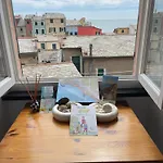 Camera Vista Mare Francesca 3* Vernazza