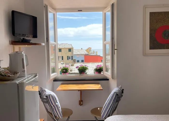 Camera Vista Mare Francesca Вернацца